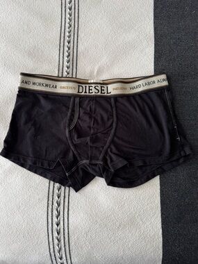 DIESEL Men's Black Trunk Briefs with Logo Waistband size M
